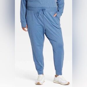 P36 NWT All In Motion Knit Jogger Pant - Size: 3X